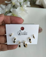 Load image into Gallery viewer, Fashion Stud set Golden
