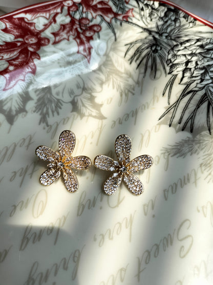 Penta Petal Floral Golden