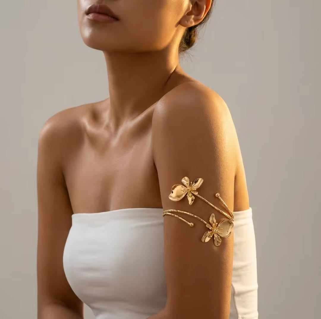 Golden Floral Arm Cuff