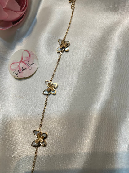 Butterfly emerald chain bracelet