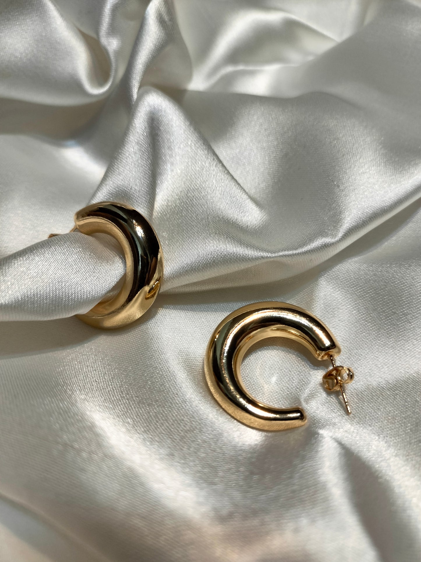 Hola Hoop Metallic Golden