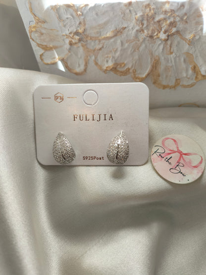 Leafy silver stone earrings