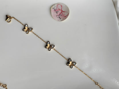 Butterfly emerald chain bracelet