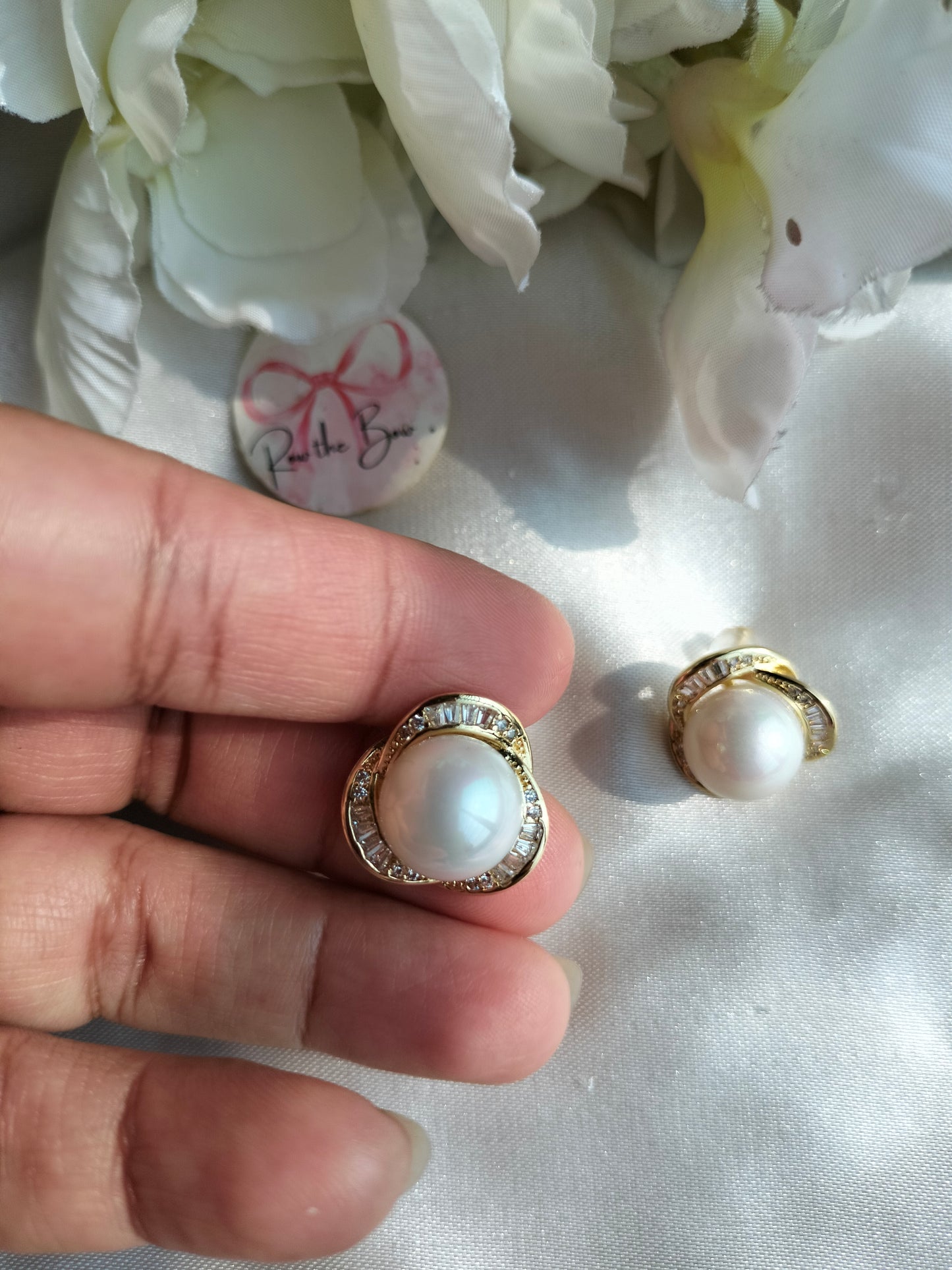 Pearl Nest Stud golden-03