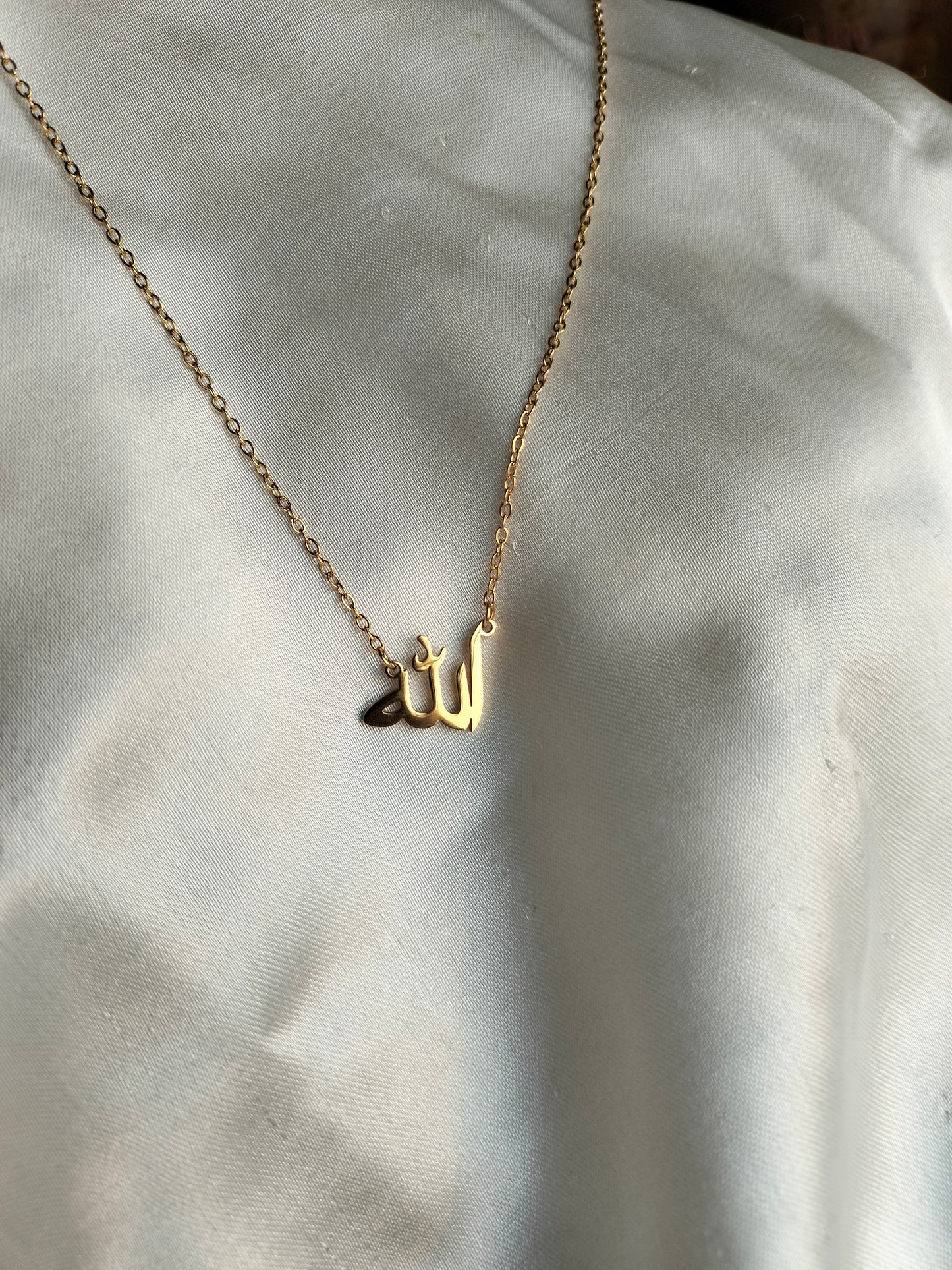 Allahu Pendant