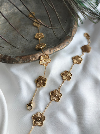 5 Patel Golden Clovar Chain Bracelet-3