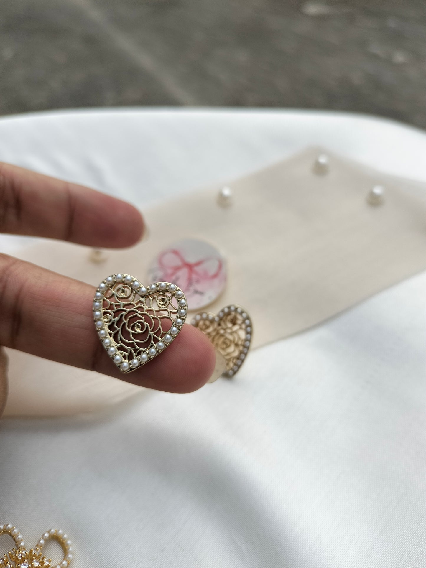 Pearl Rimmed Heart Earring