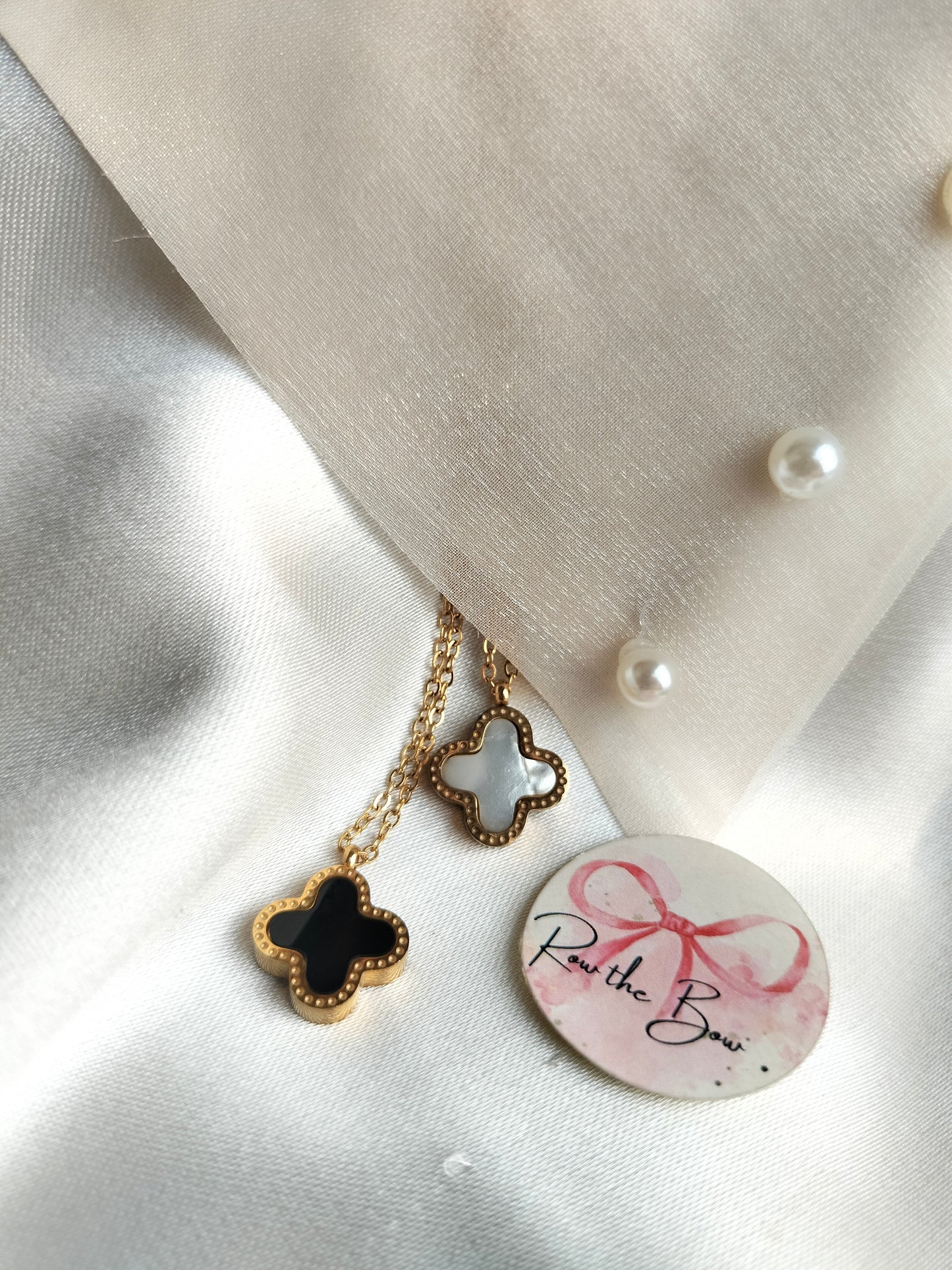 Clovar Ss Black & White  pendant-01