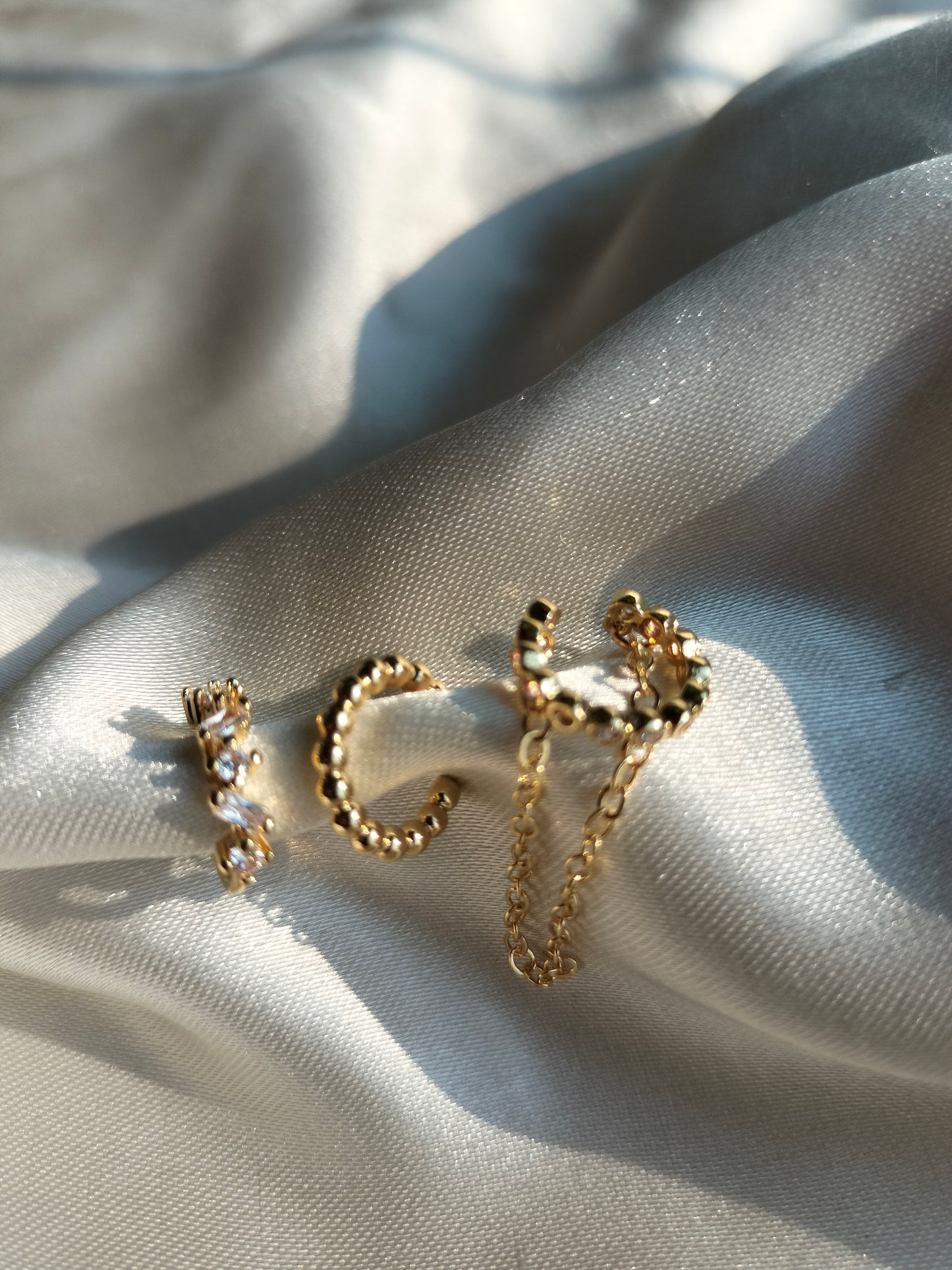 Stony Crowler Cuff Golden