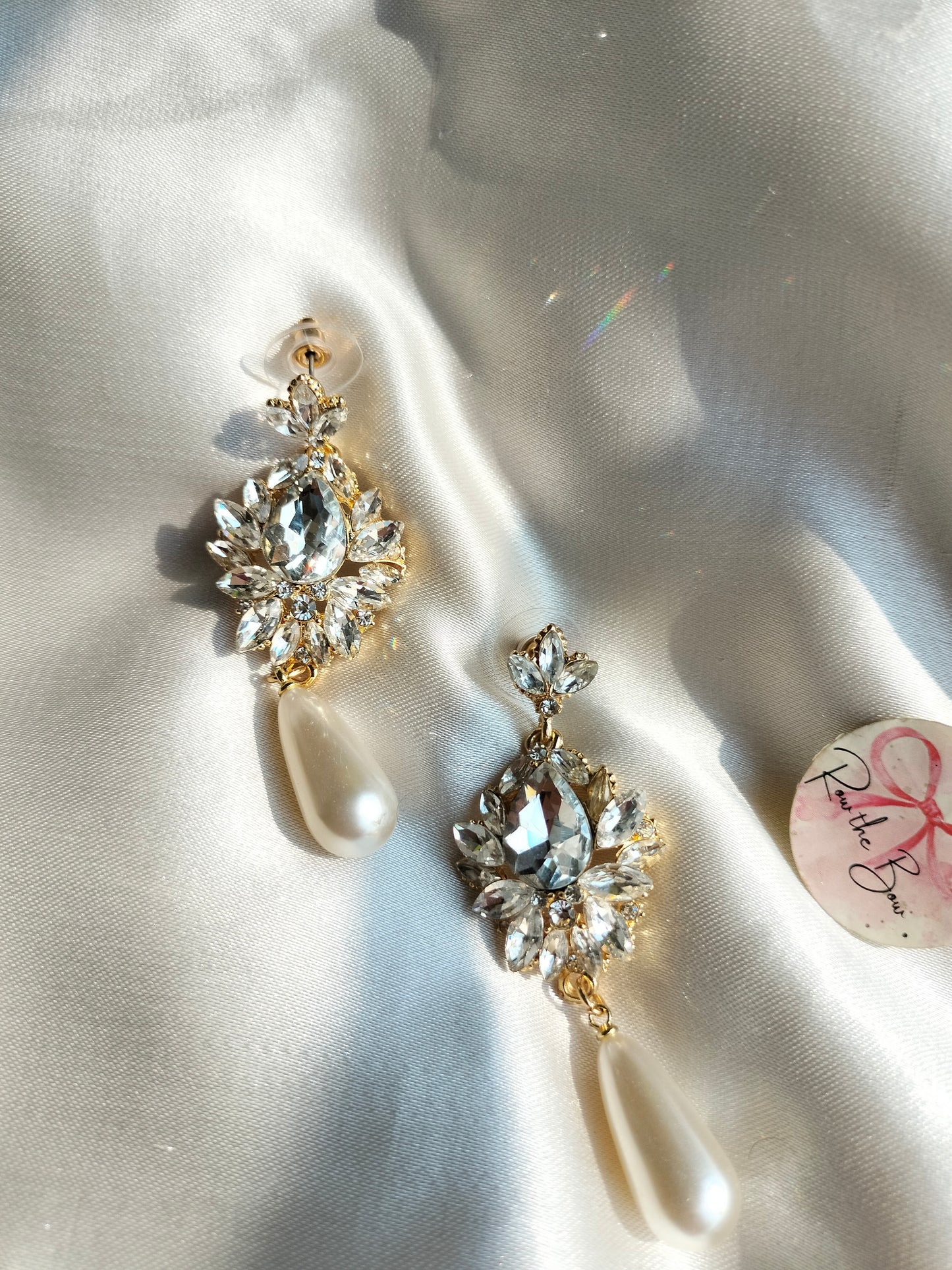 Pearl Dangle Floral Earring