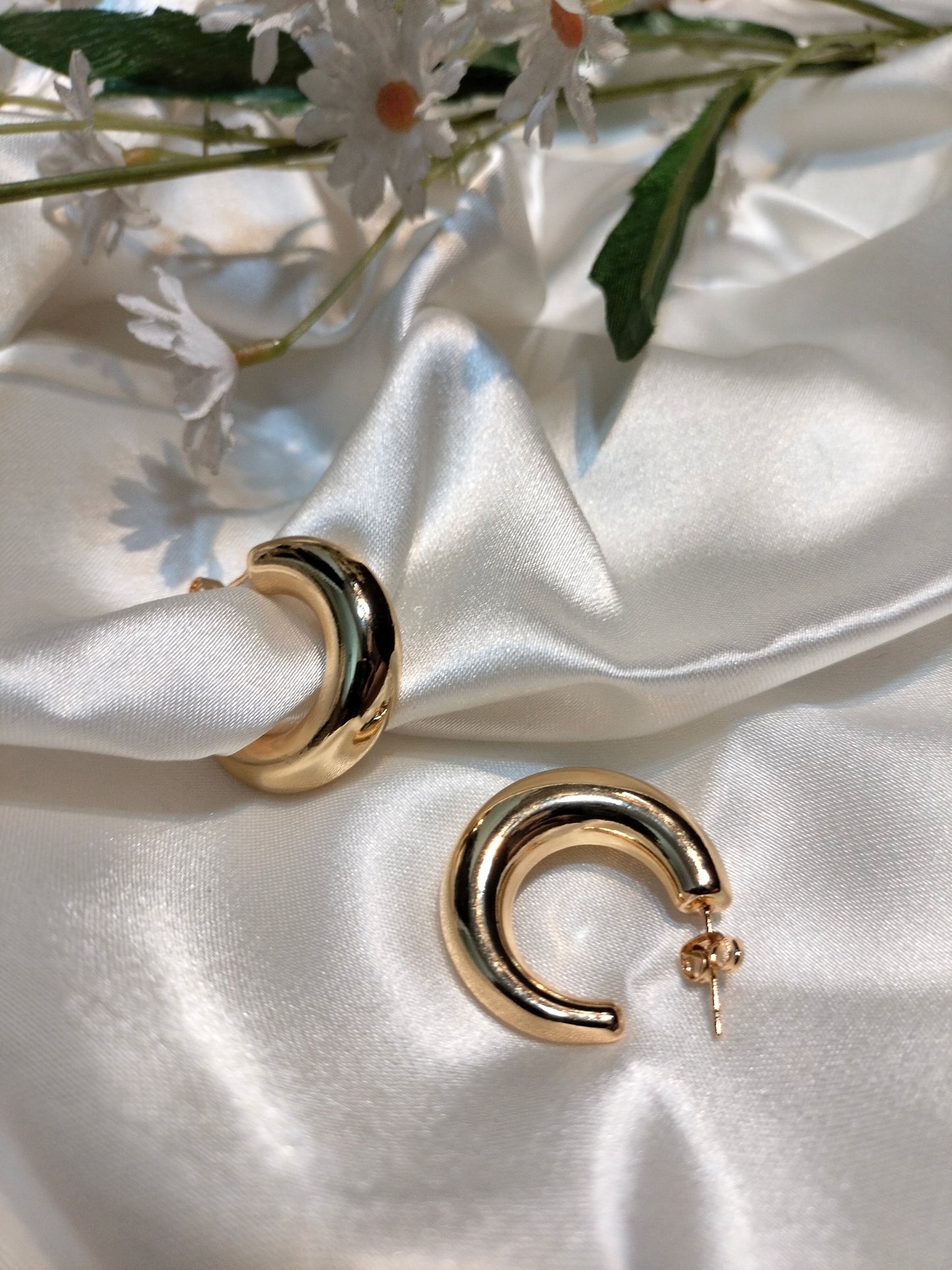 Hola Hoop Metallic Golden