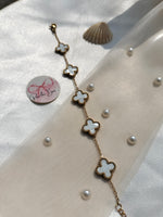 Load image into Gallery viewer, Clovar white chain bracelet
