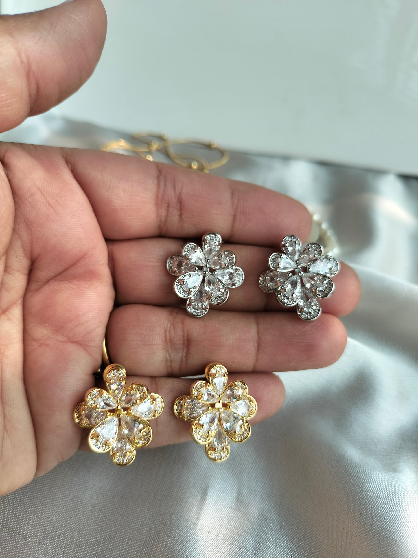 Silver Floral Zircon Earring
