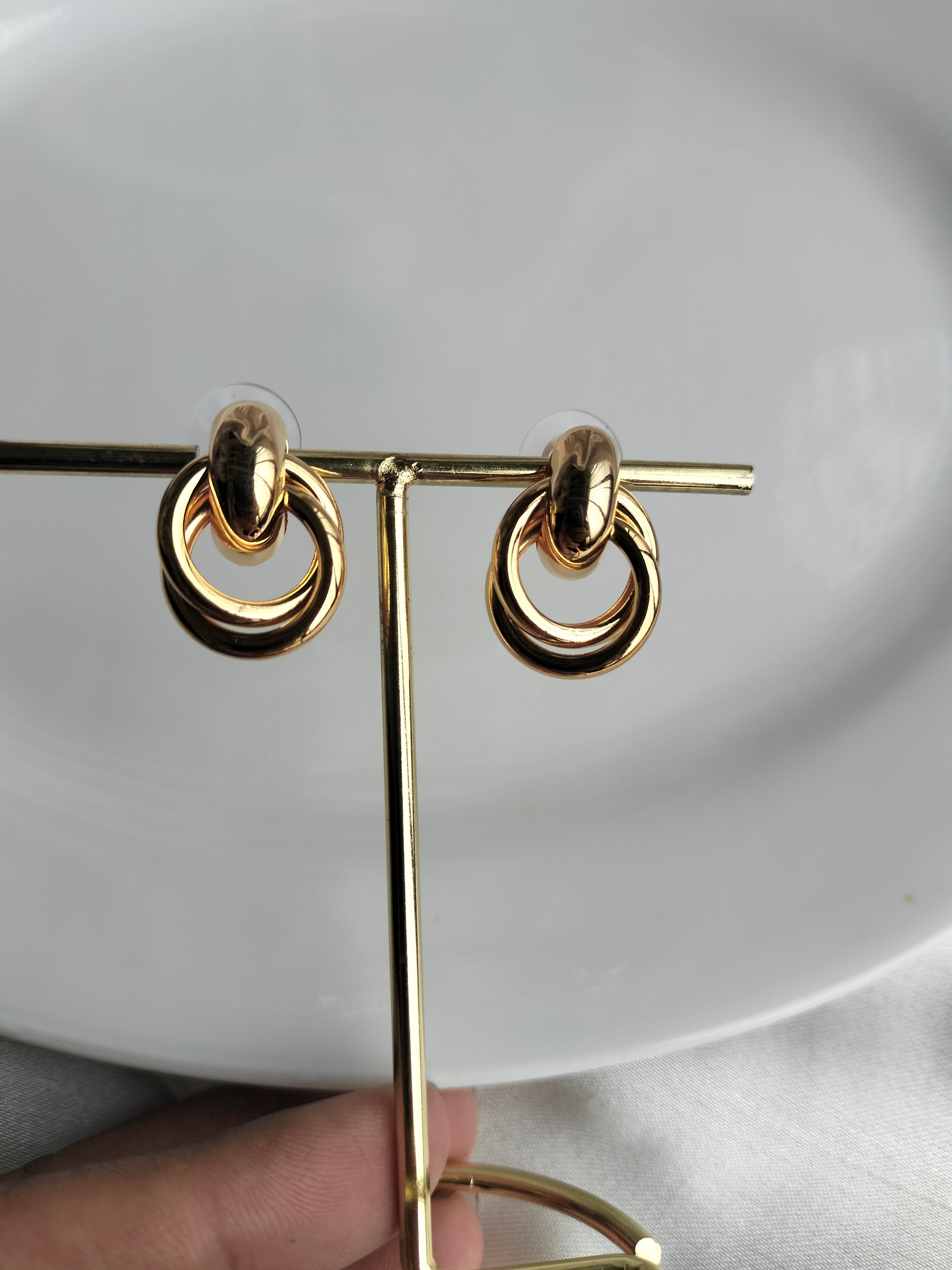 Metallic urban earring