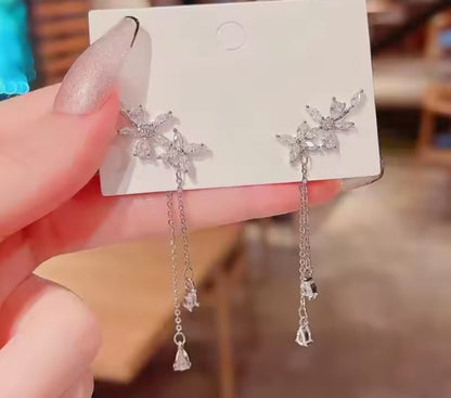 Silver Floral Chain Earring