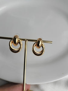 Metallic urban earring