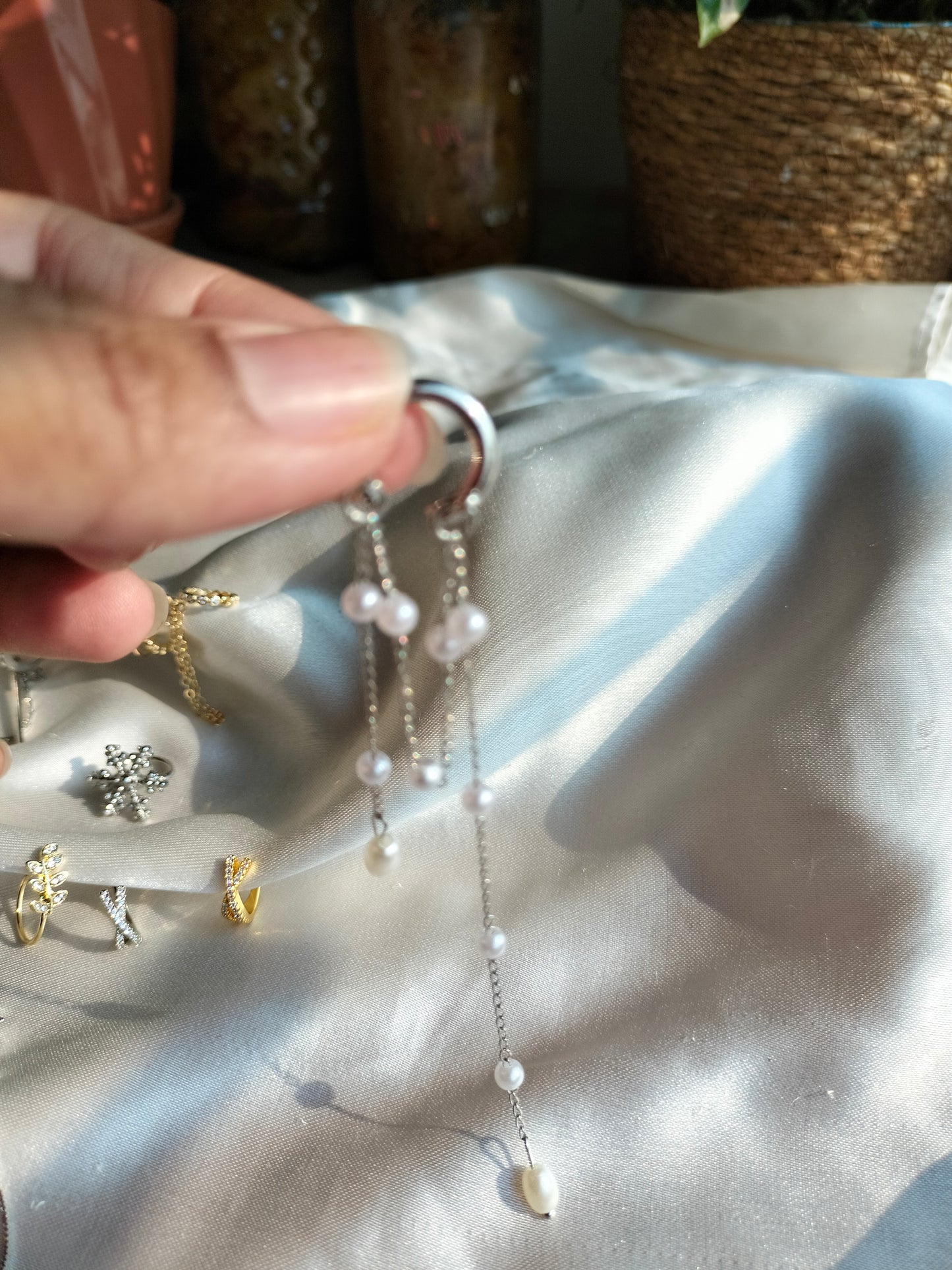Pearl Dropdown Cuff