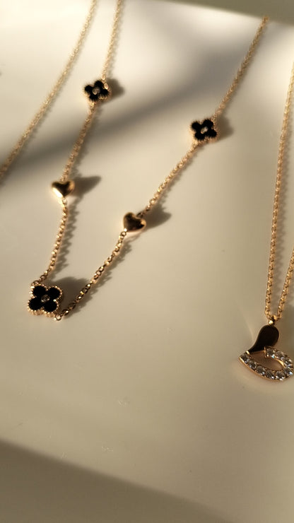 Clovar heart long chain necklace
