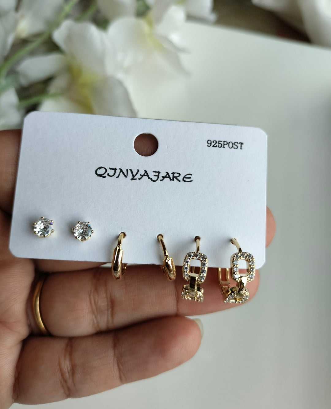 Classic Golden Stud Set
