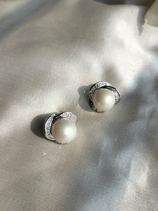 Pearl Nest Stud Silver-03
