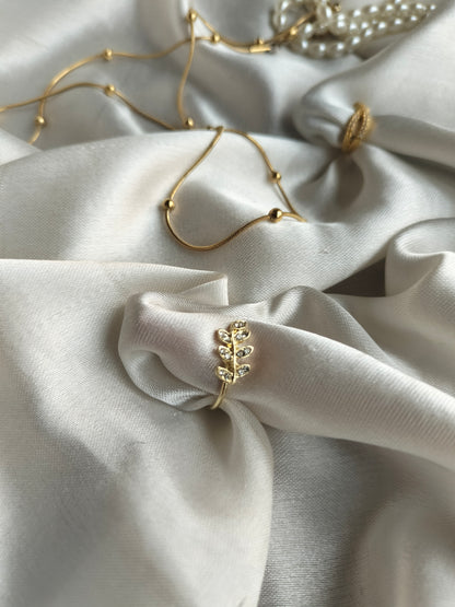Leaf Ear Cuff