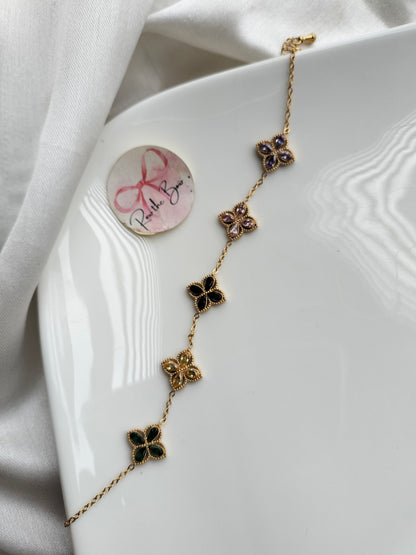 Multi stone clovar Bracelet