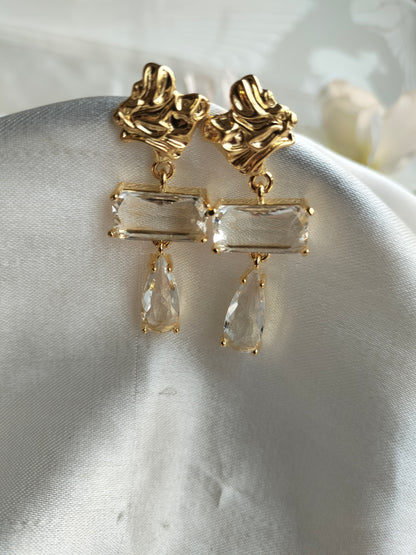 Golden drop down earring