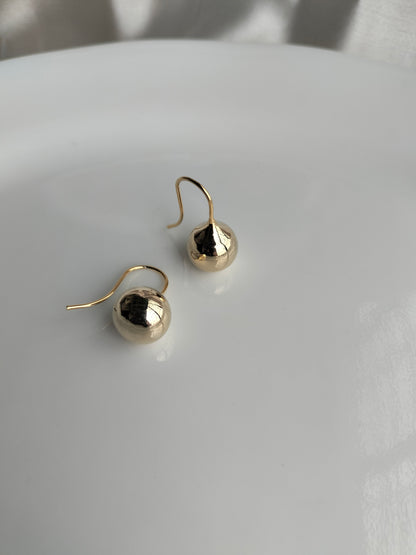 Golden Drop Ball Metallic