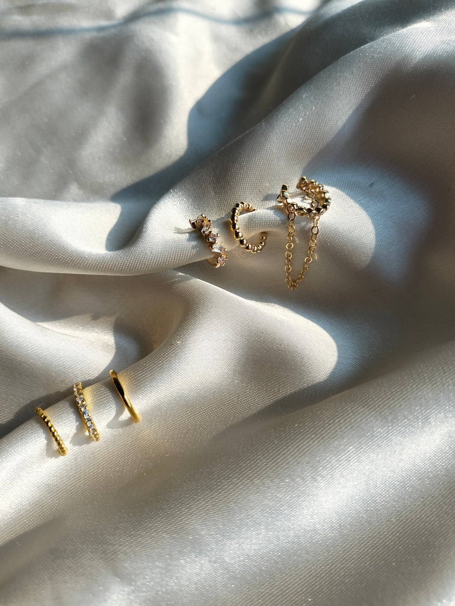 Stony Crowler Cuff Golden