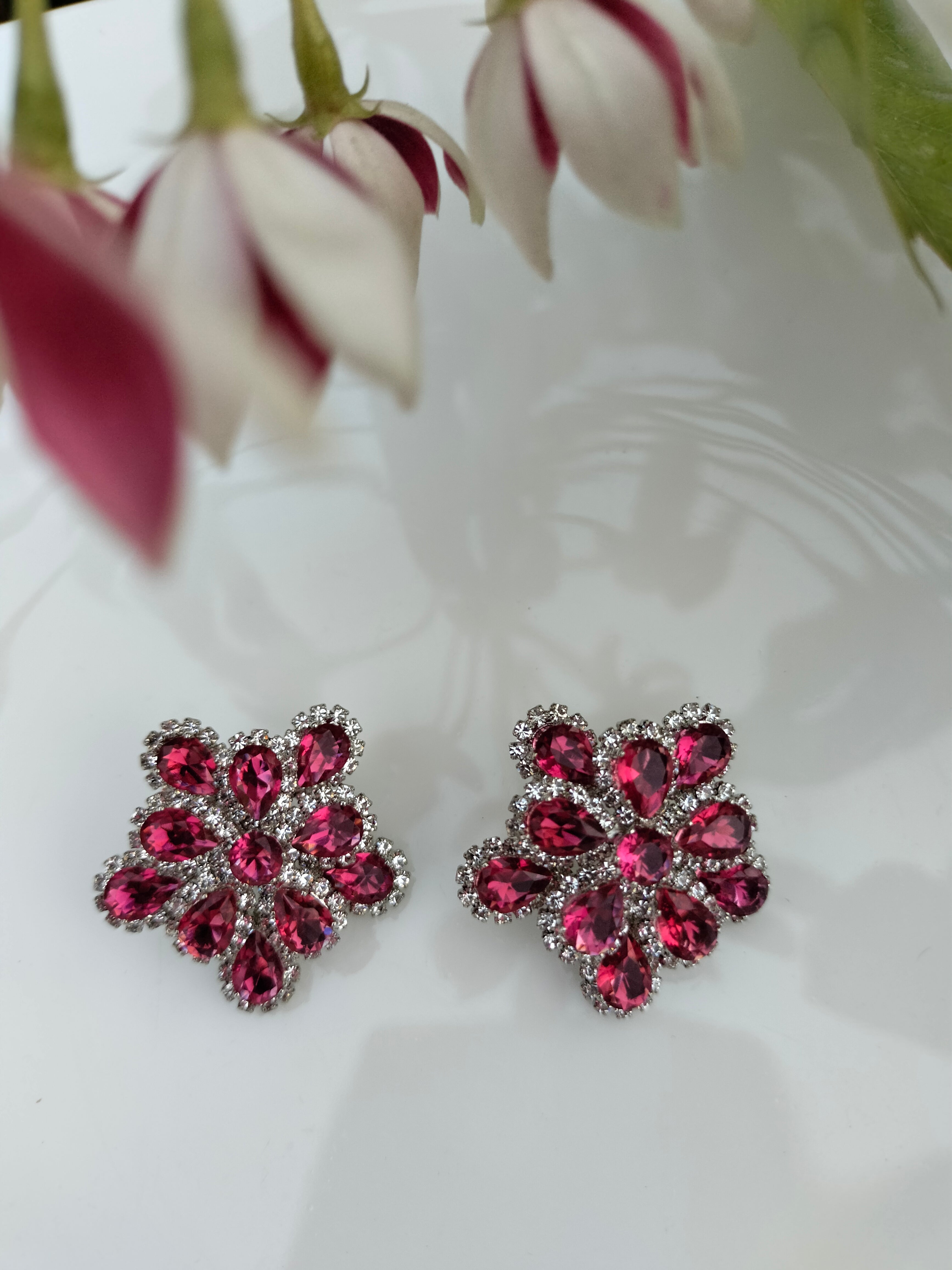Red Mifaya earring
