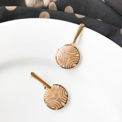 Golden Circle dangle Earring