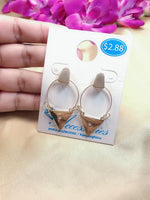 Load image into Gallery viewer, Golden Earrings 001

