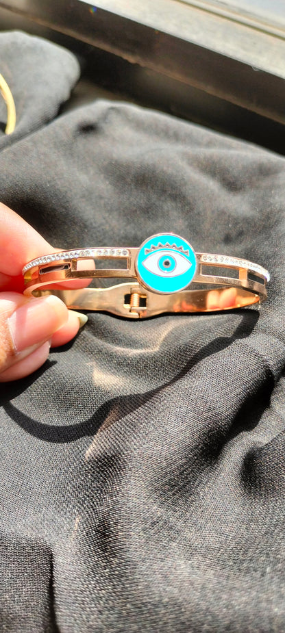 Titanium Eye Bracelet