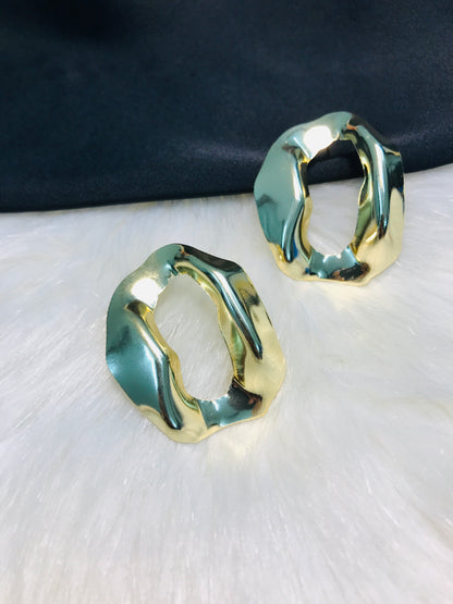 Golden Metallic Circle Earring