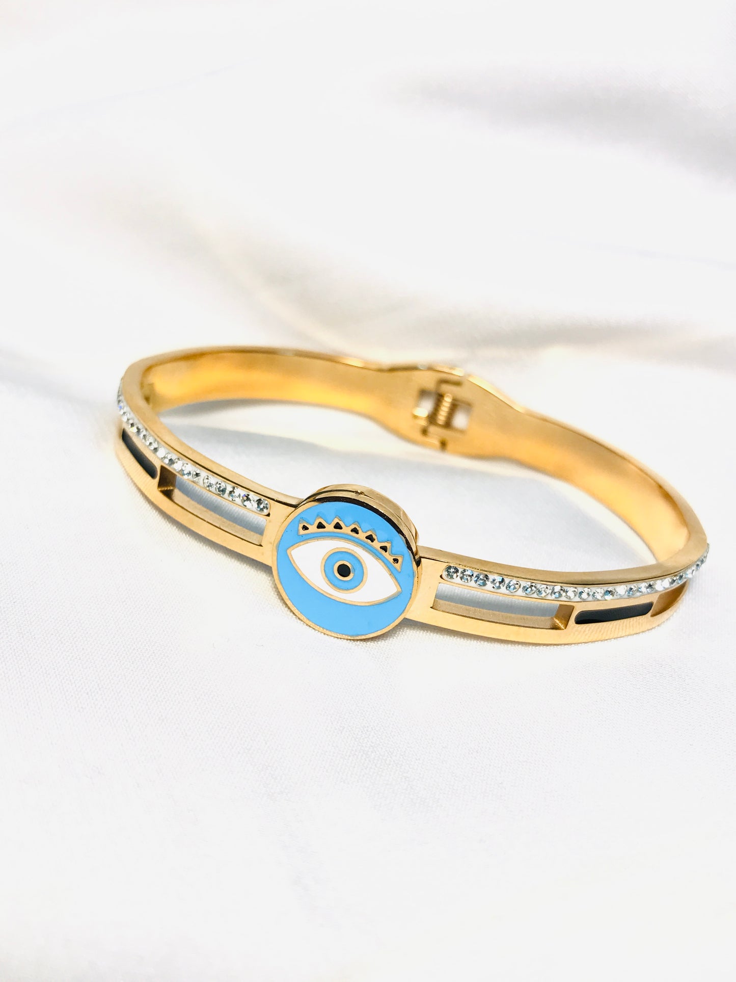 Titanium Eye Bracelet