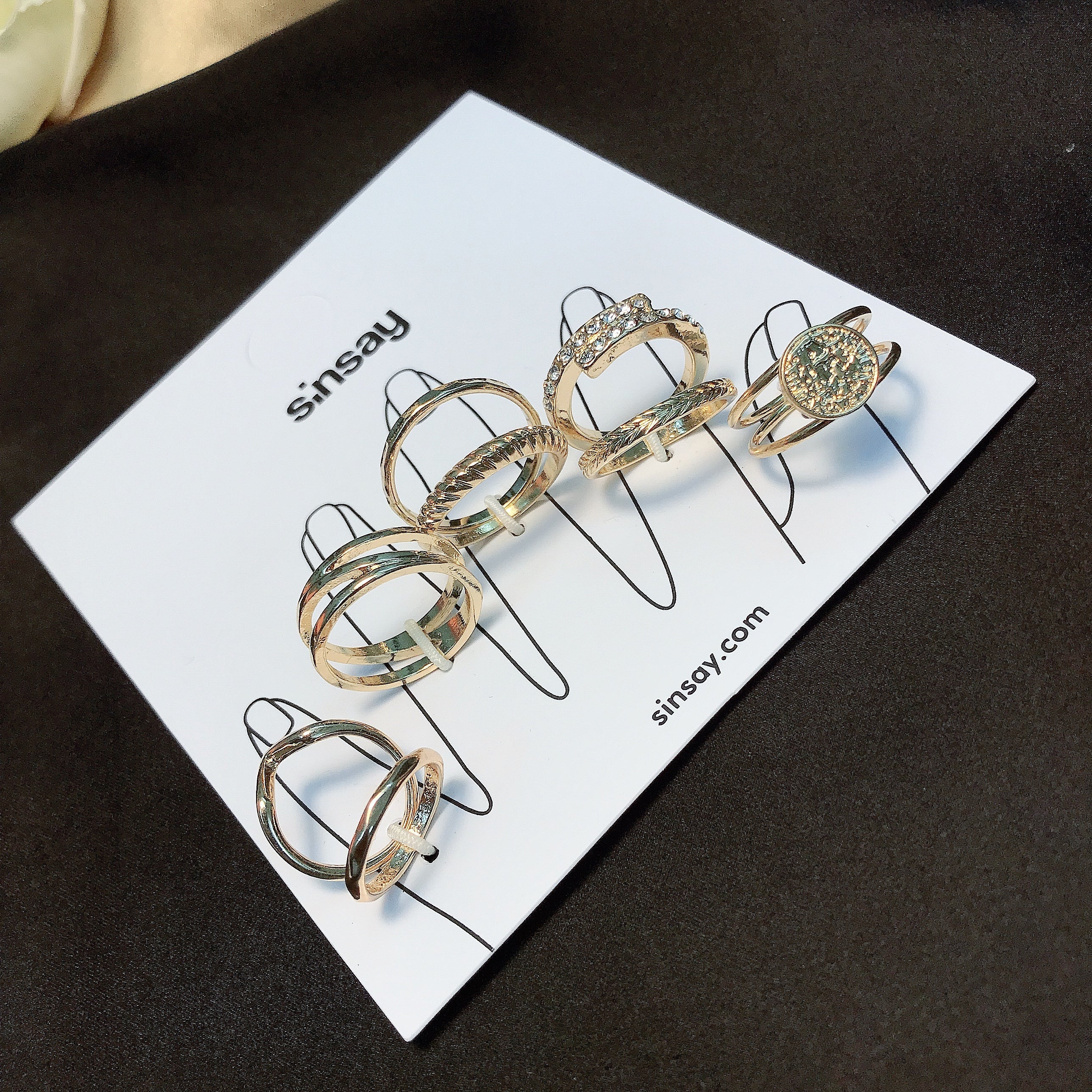 Golden Coin Ring Set (R-34)