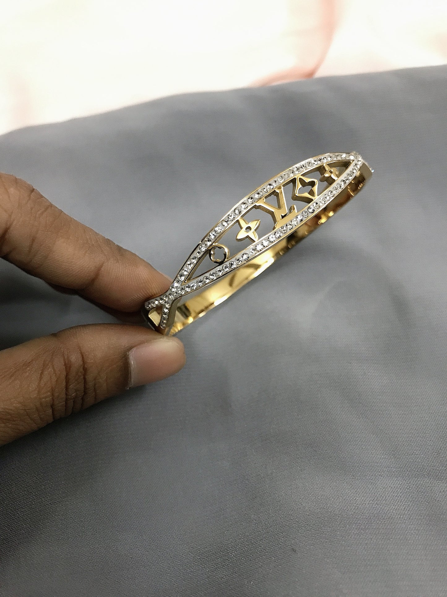 Titanium Bracelet LV 008