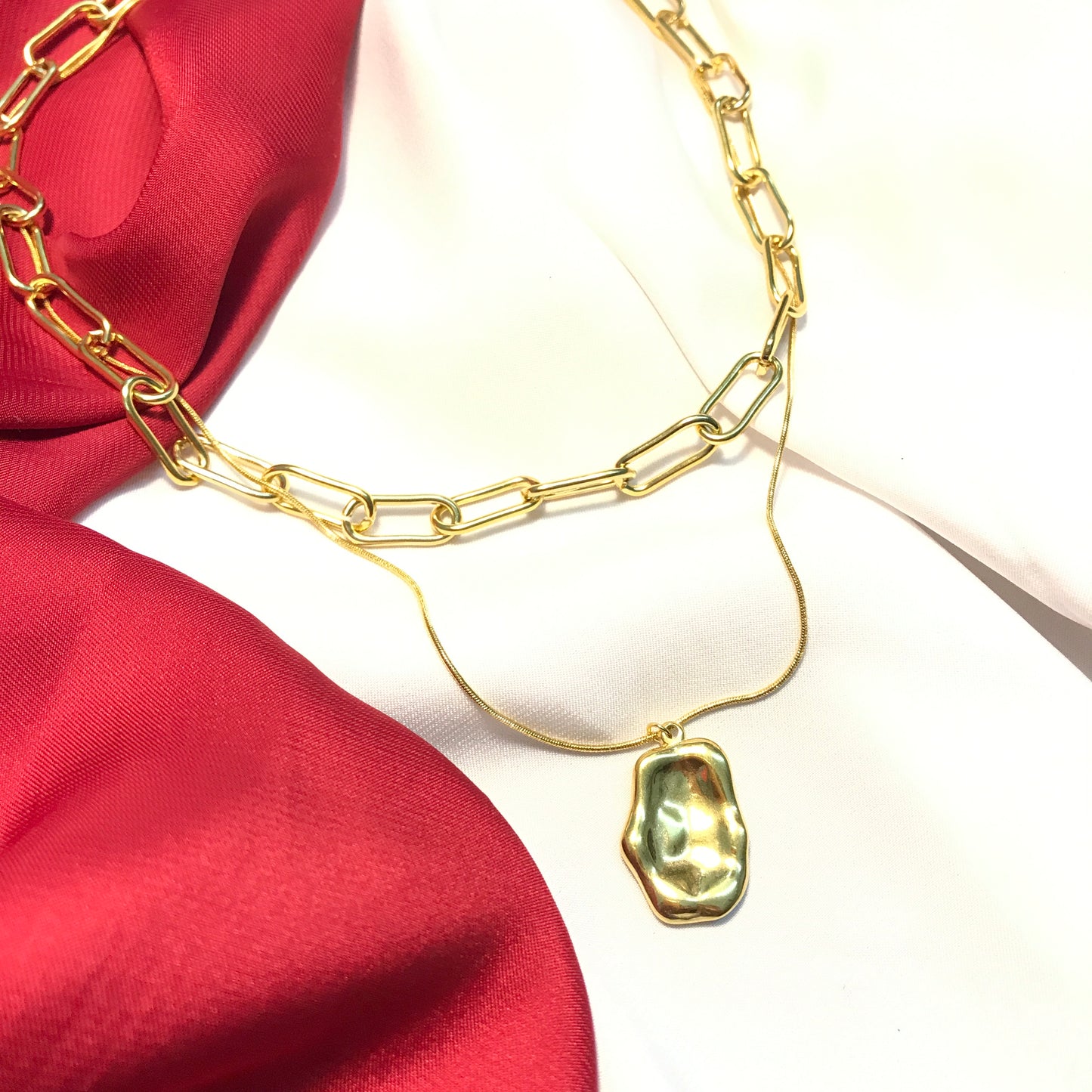 Uncut Shackle Stainless Necklace