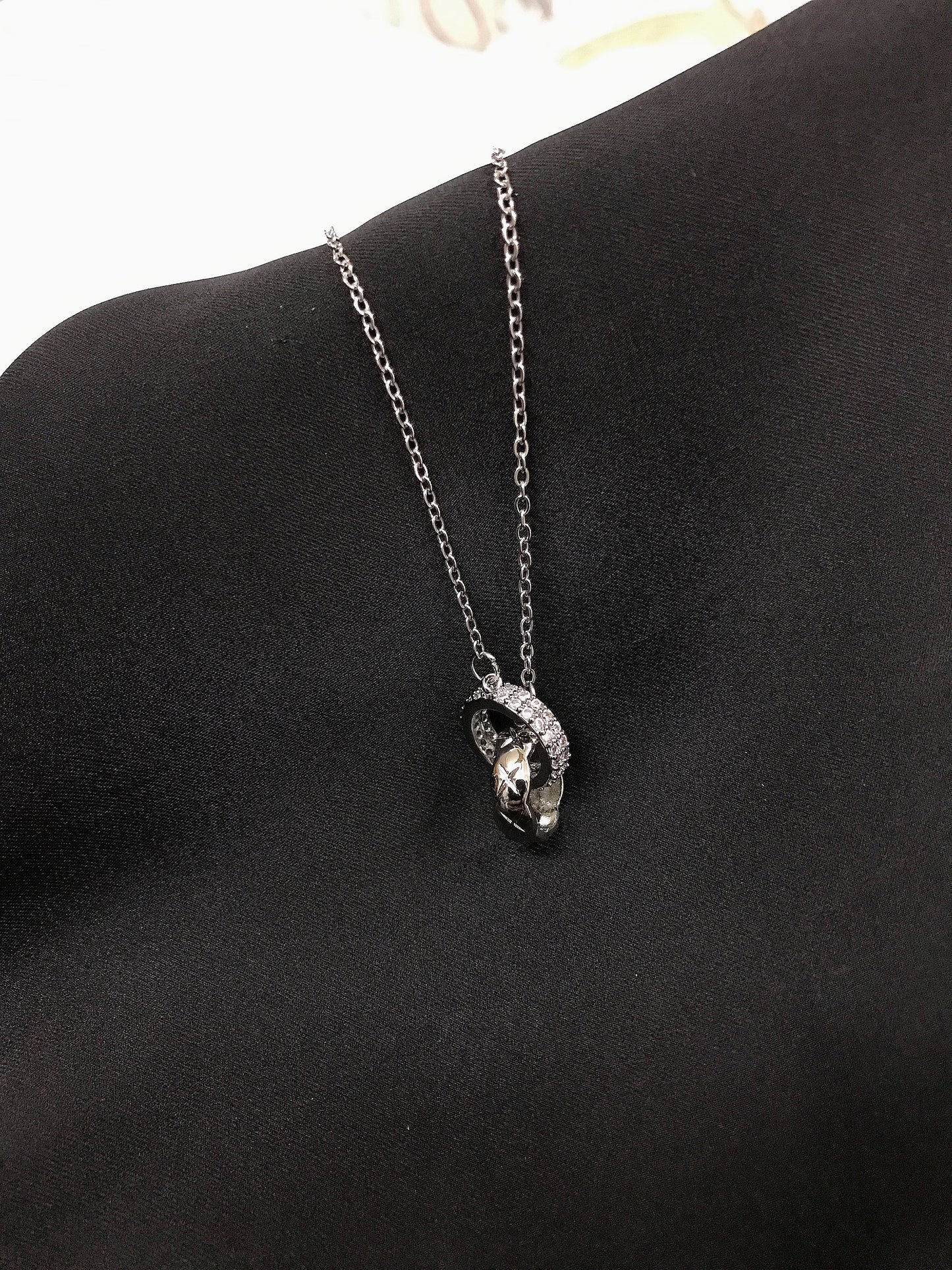 SS Circle Pendant
