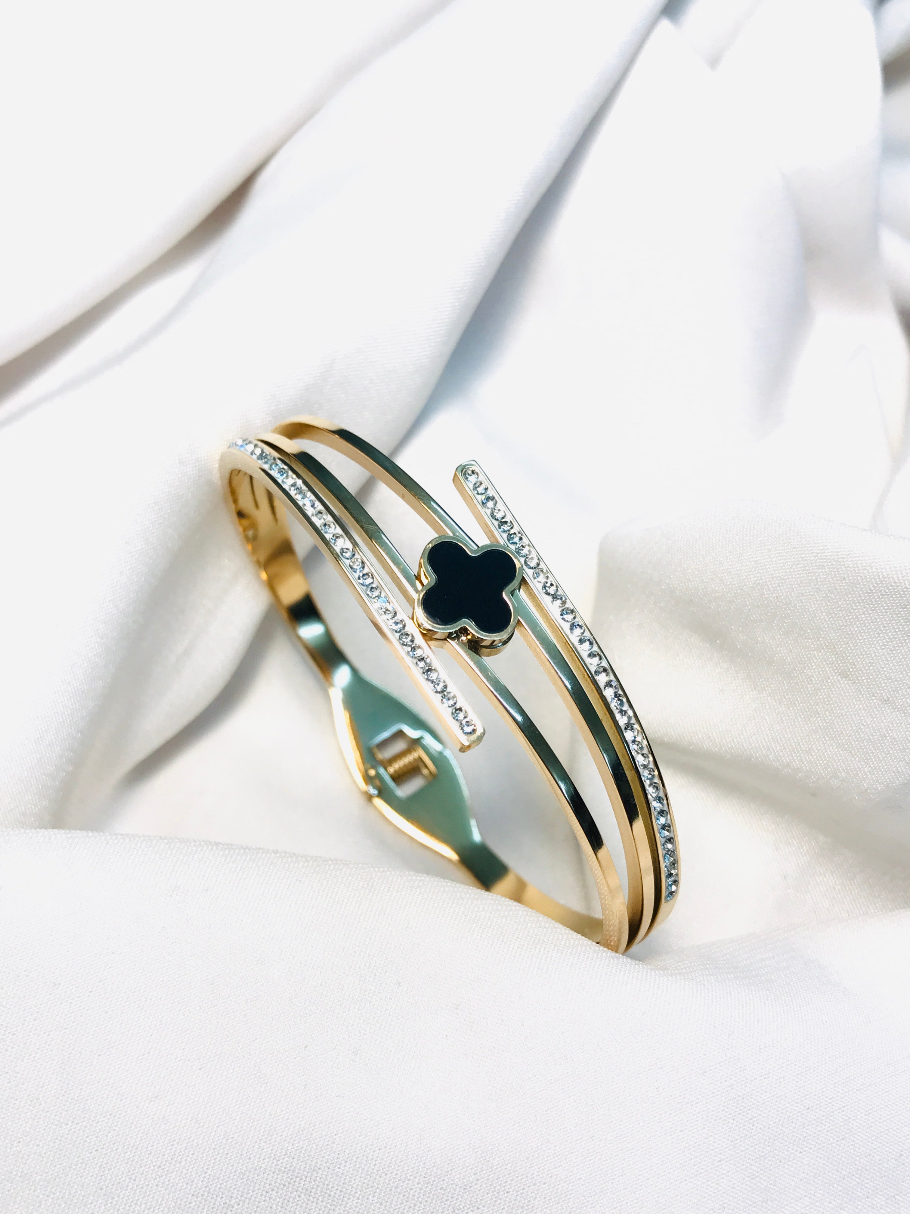 Titanium RoseGold Bracelet Clovar-12