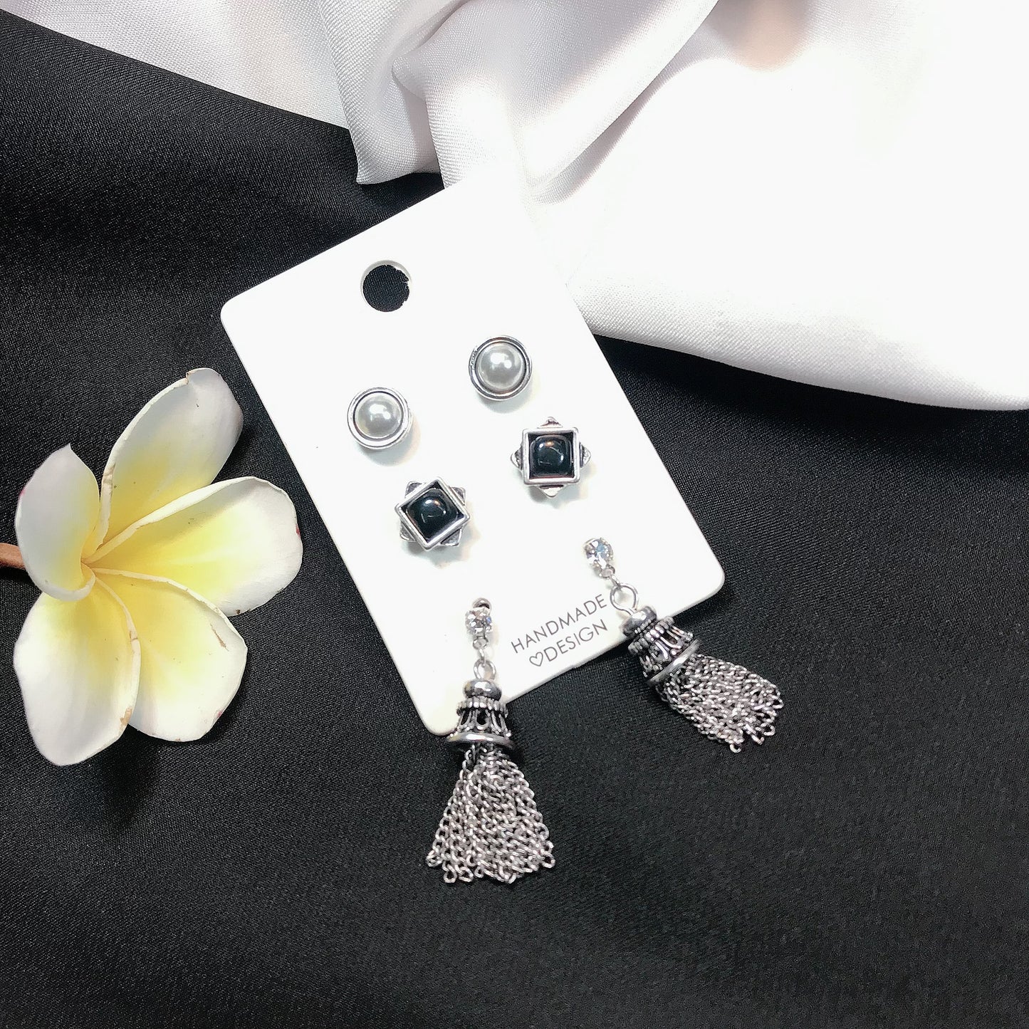 Silver Antique Tassel Stud Set