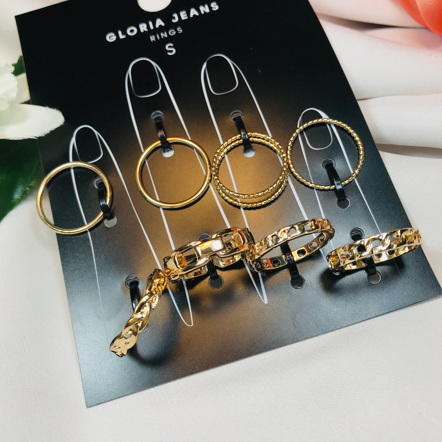 Golden Shackle Ring Set (R-14)