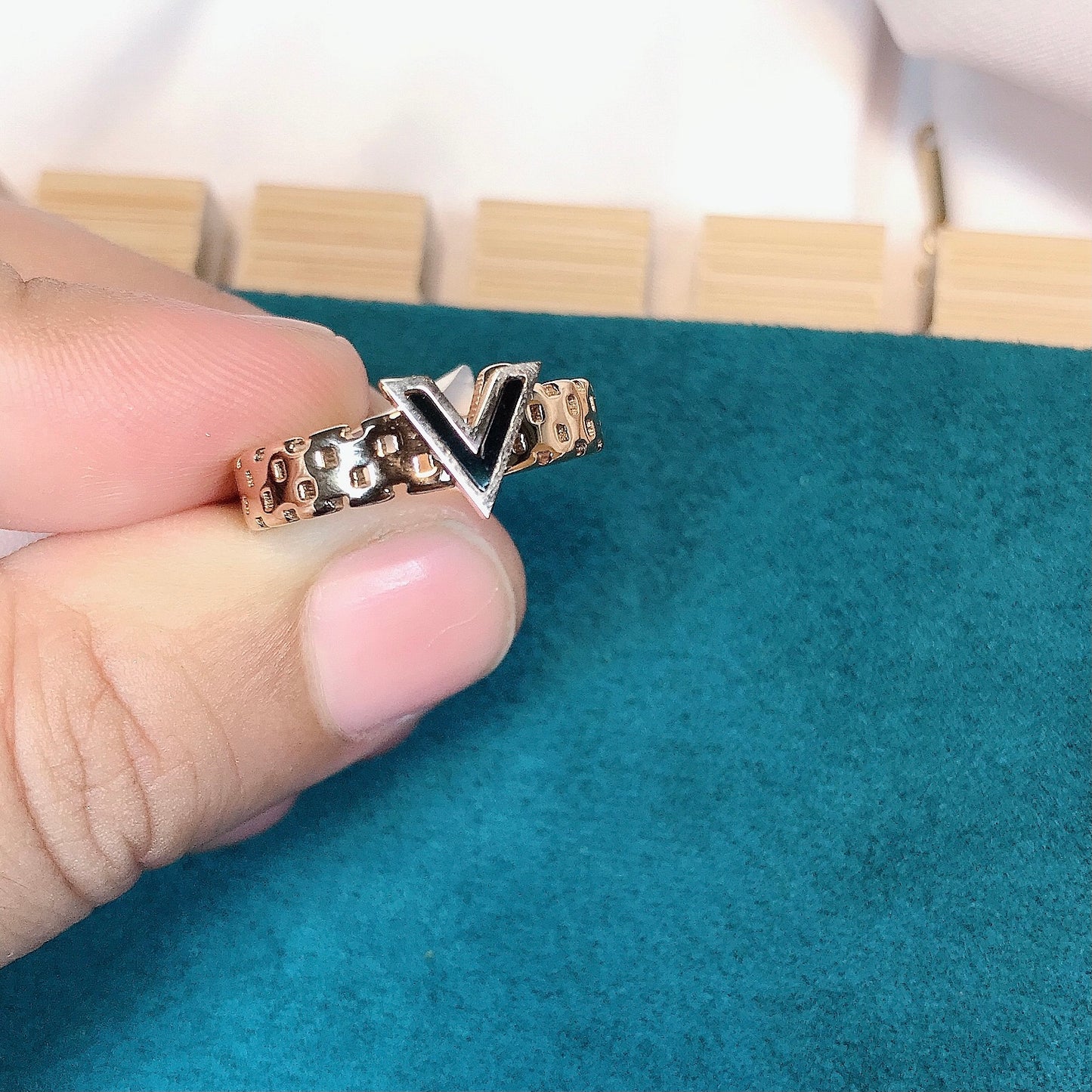 Titanium Ring Luise V