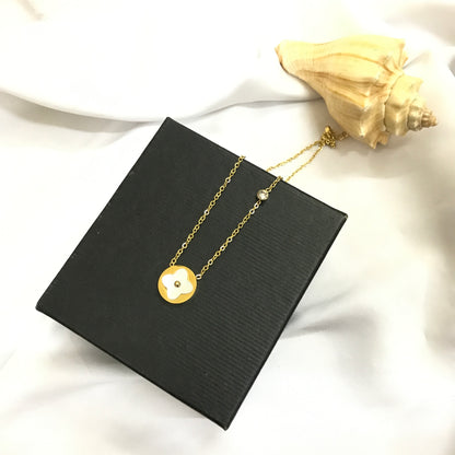 Luise round flower pendant(18K)