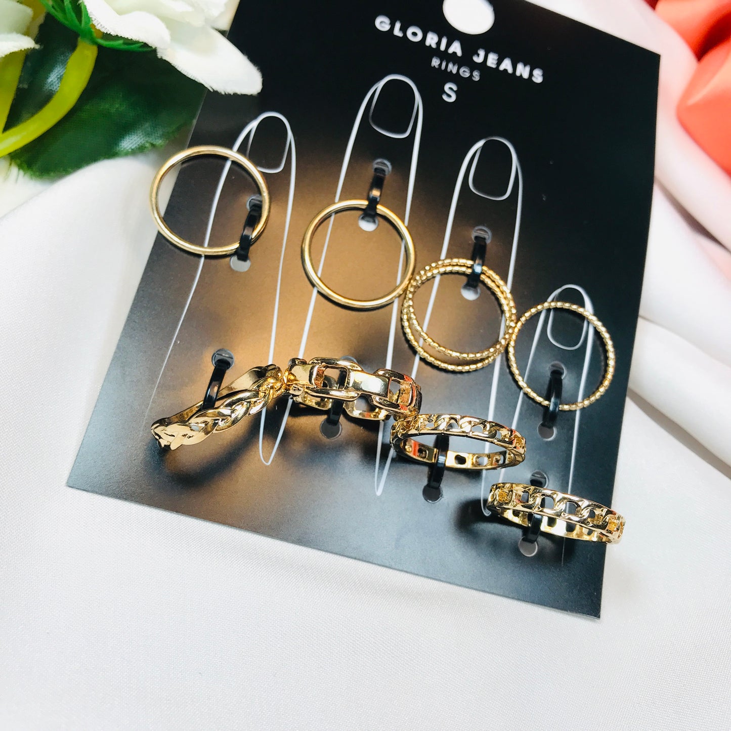 Golden Shackle Ring Set (R-14)