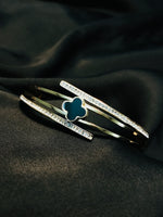 Load image into Gallery viewer, Titanium RoseGold Bracelet Clovar-12
