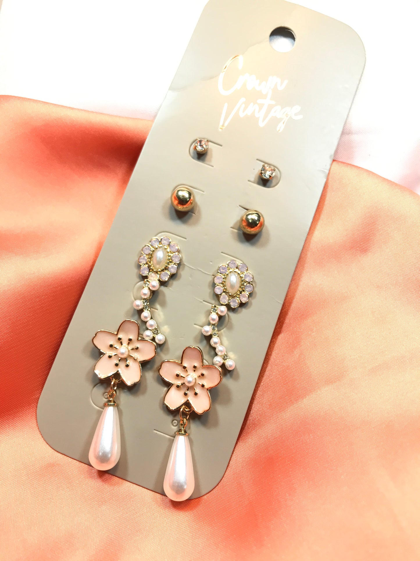 Pearl Stud Set 5 Pair