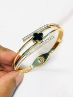 Load image into Gallery viewer, Titanium RoseGold Bracelet Clovar-12
