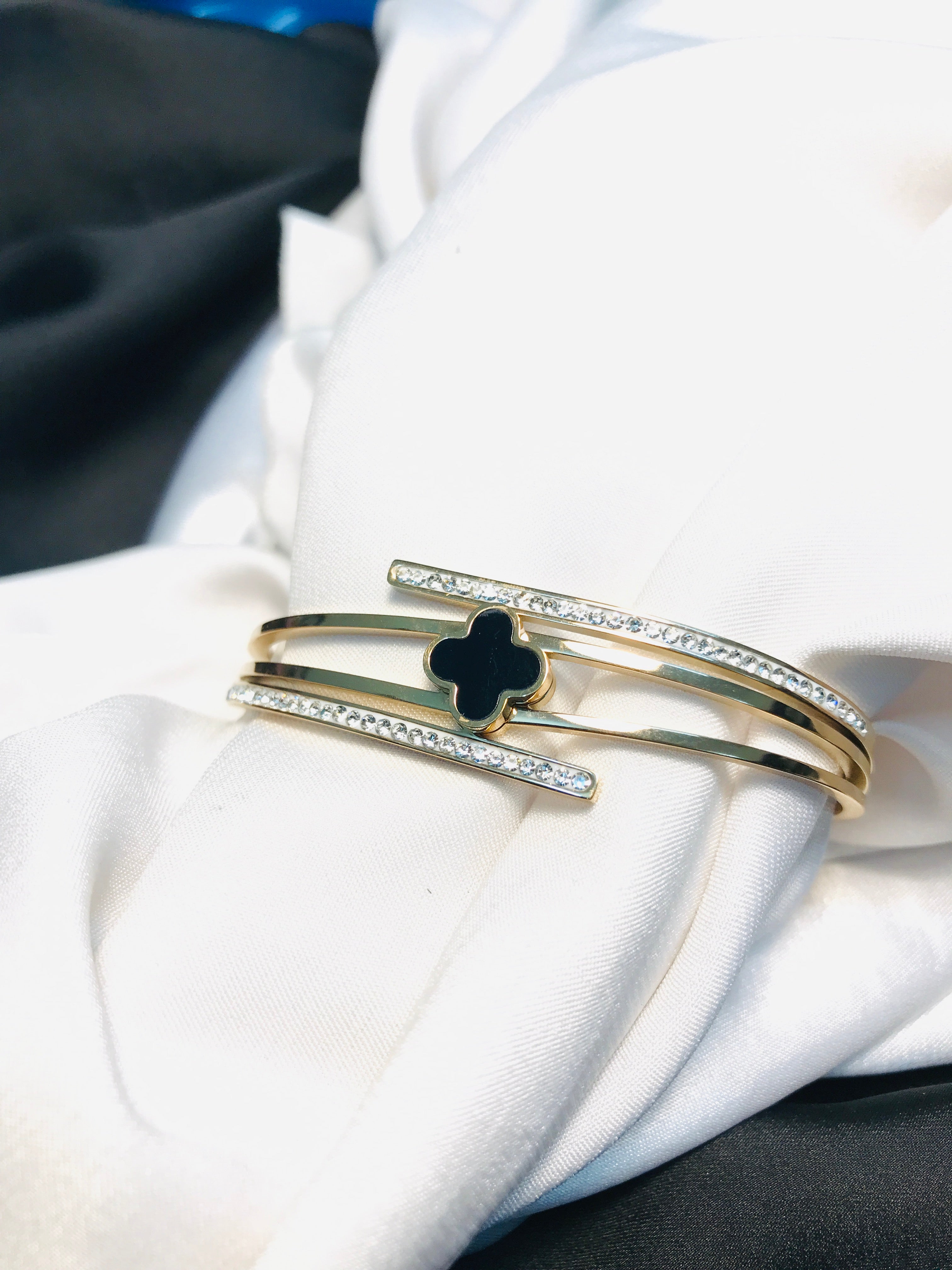Titanium RoseGold Bracelet Clovar-12