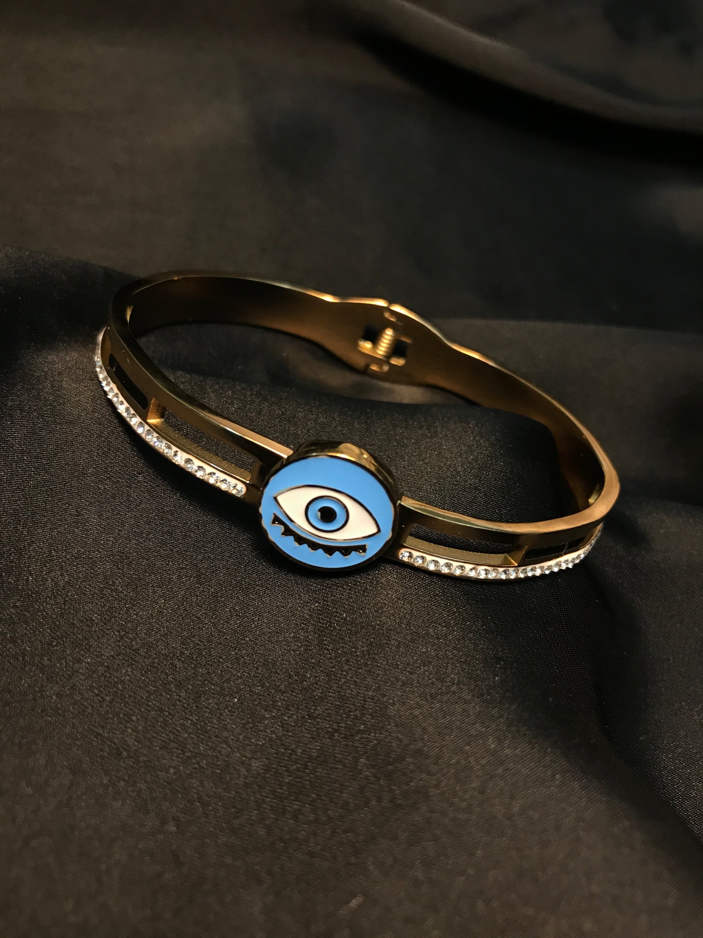 Titanium Eye Bracelet